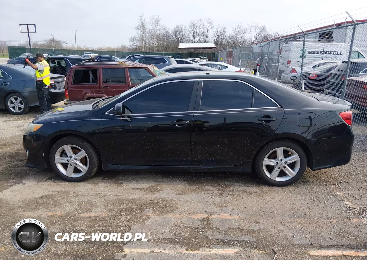 2013 Toyota Camry Se VIN:4T1BF1FK7DU285599 - 14