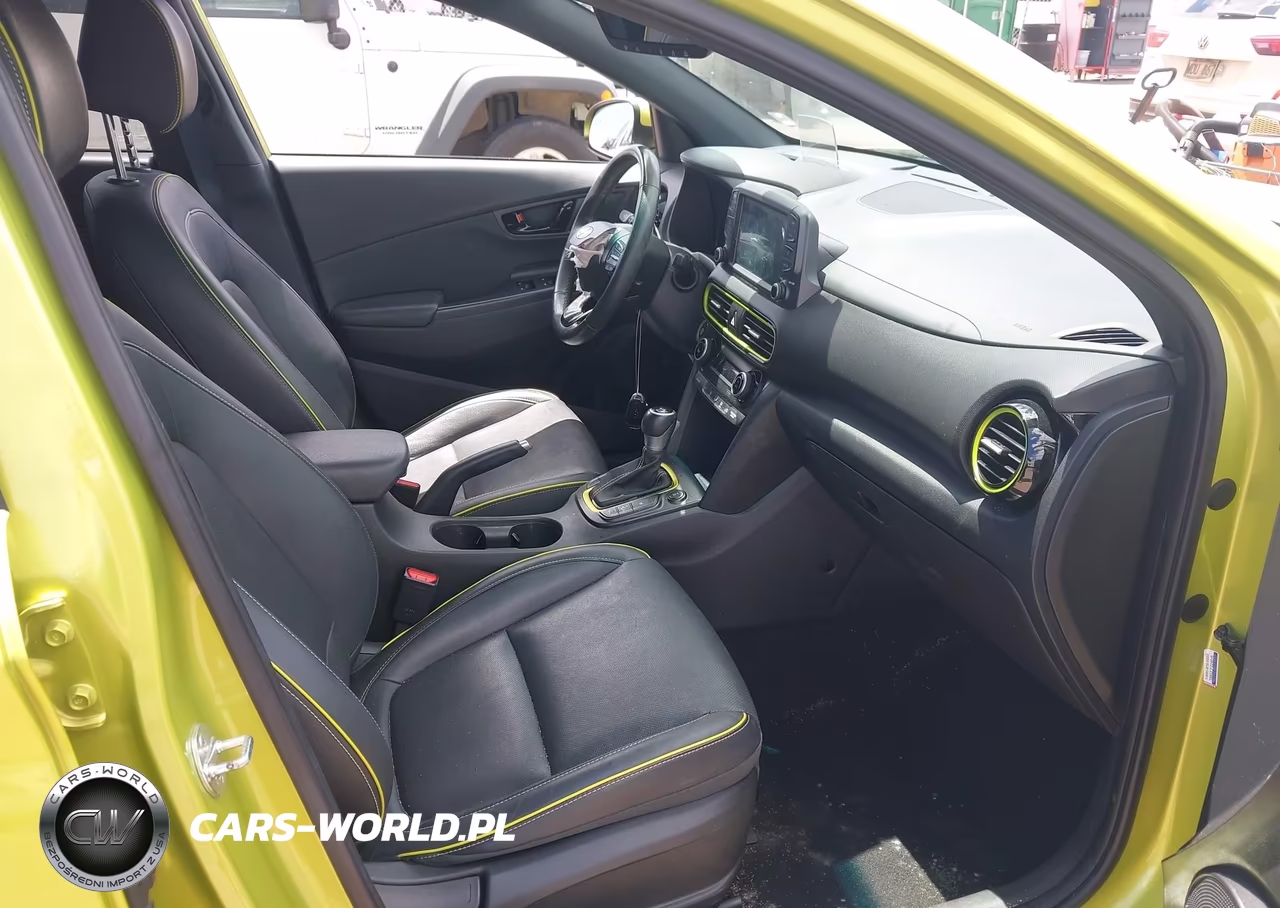 2019 Hyundai Kona Ultimate VIN:KM8K5CA51KU390667 - 5