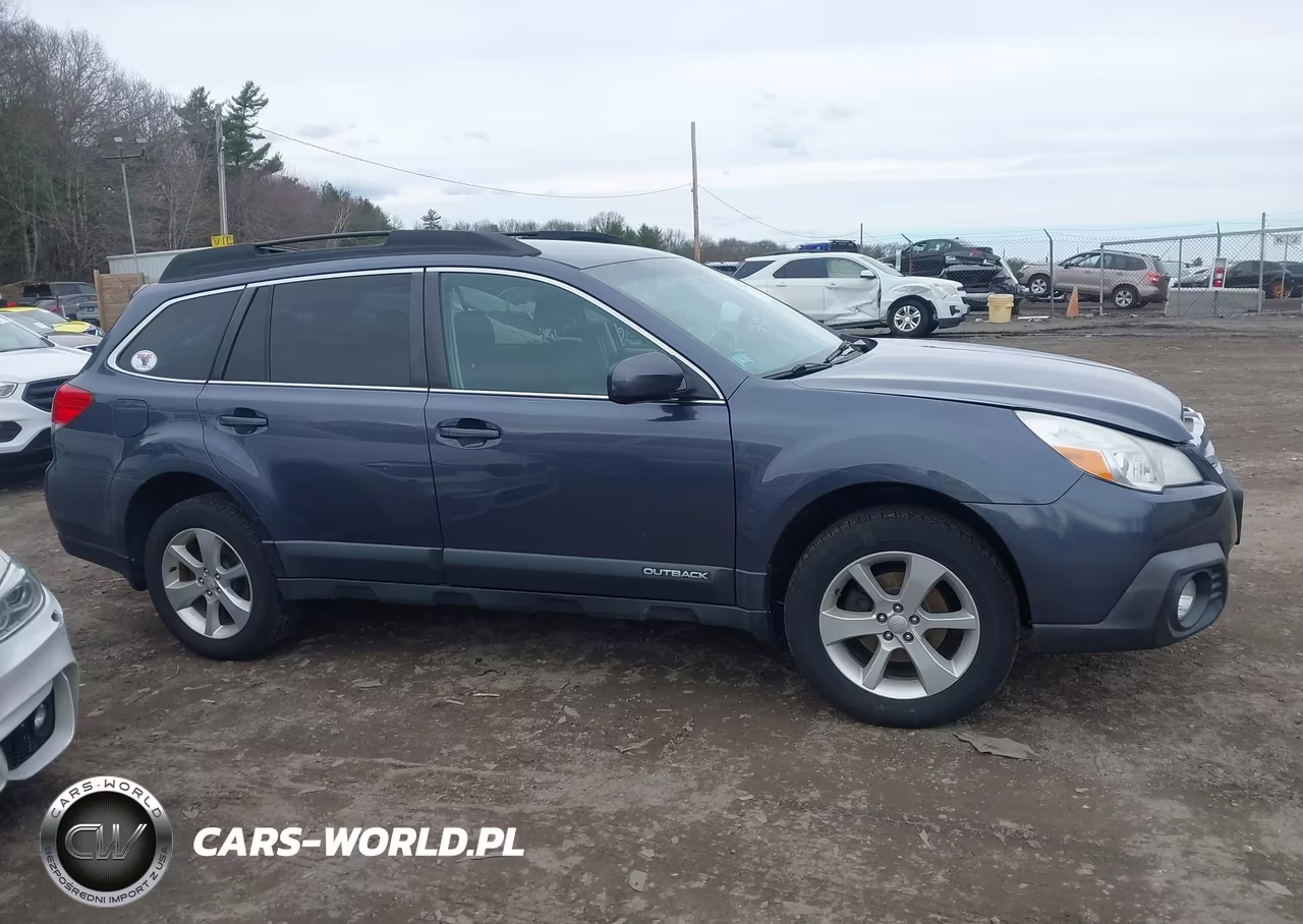 2014 Subaru Outback 2.5I Premium VIN:4S4BRBCC0E3238156 - 13