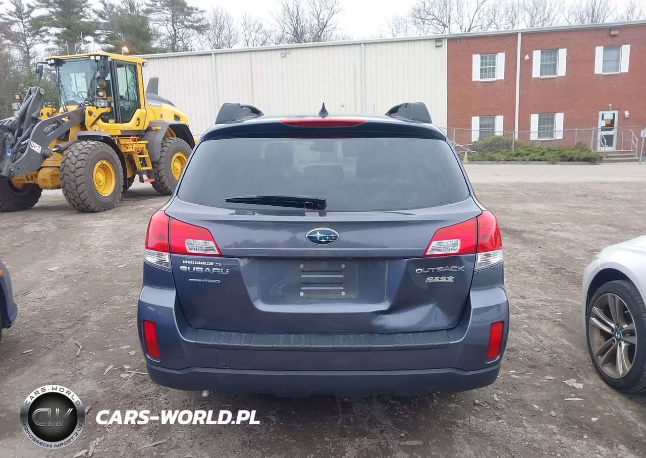 2014 Subaru Outback 2.5I Premium VIN:4S4BRBCC0E3238156 - 16