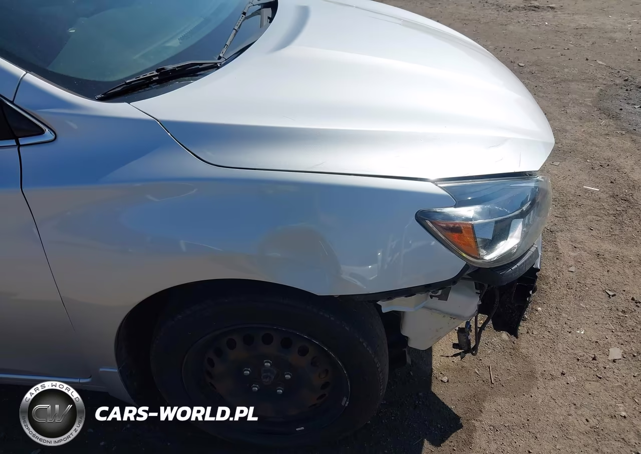2019 Nissan Sentra S VIN:3N1AB7AP9KY285716 - 20