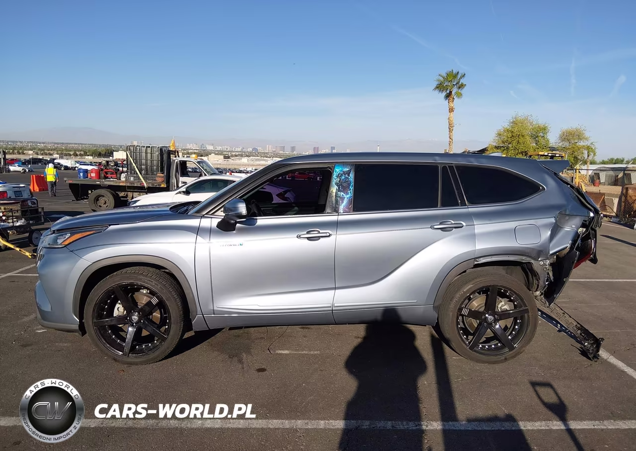 2020 Toyota Highlander Hybrid Le VIN:5TDZARAH5LS002213 - 15