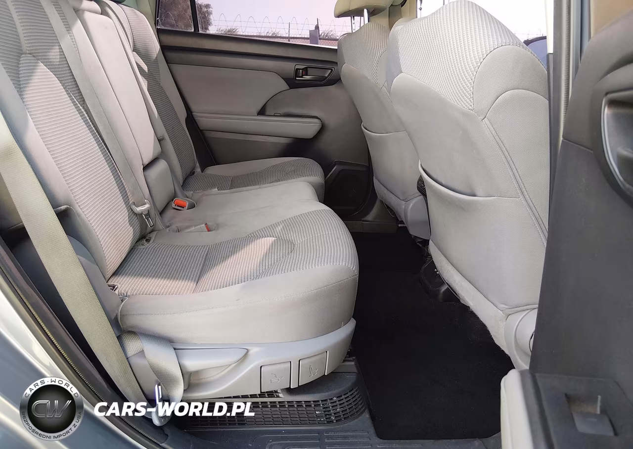2020 Toyota Highlander Hybrid Le VIN:5TDZARAH5LS002213 - 8