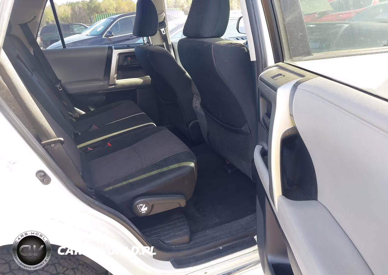 2011 Toyota 4Runner Sr5 V6 VIN:JTEZU5JR7B5026909 - 8