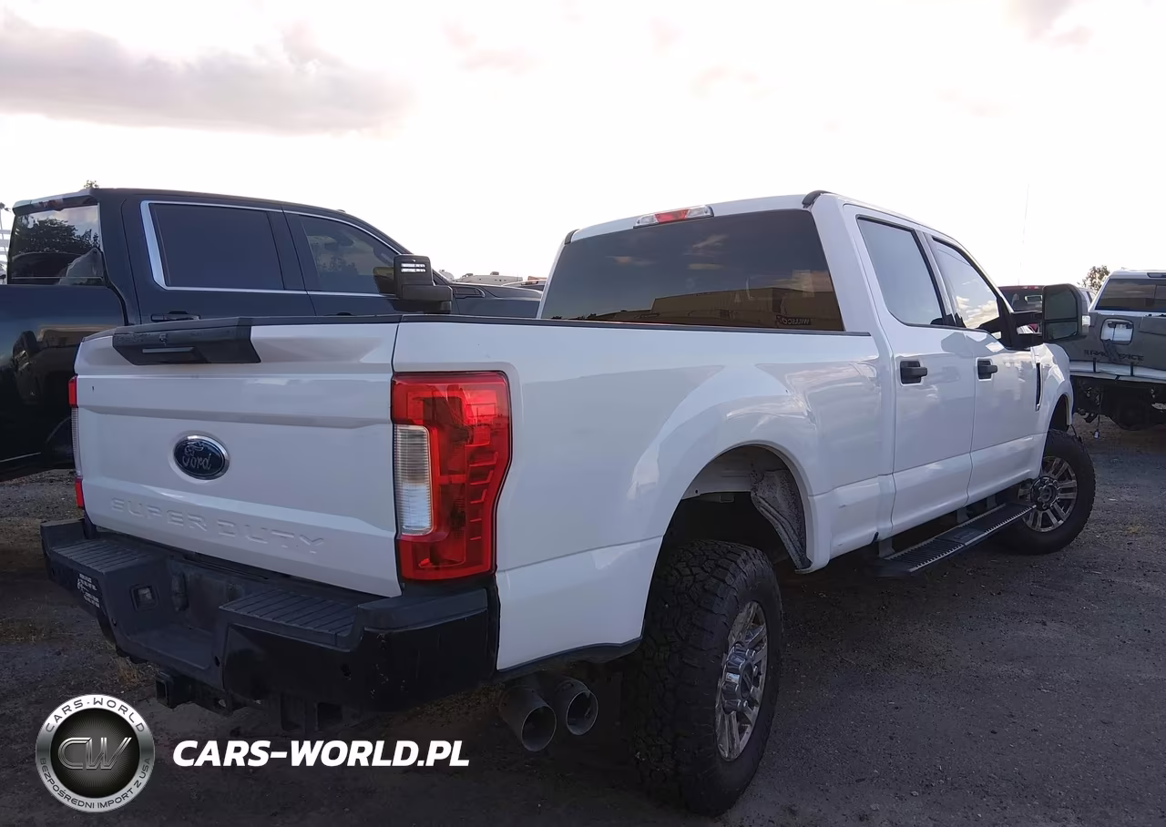 2019 Ford F-250 Xlt VIN:1FT7W2BT2KEF15295 - 4
