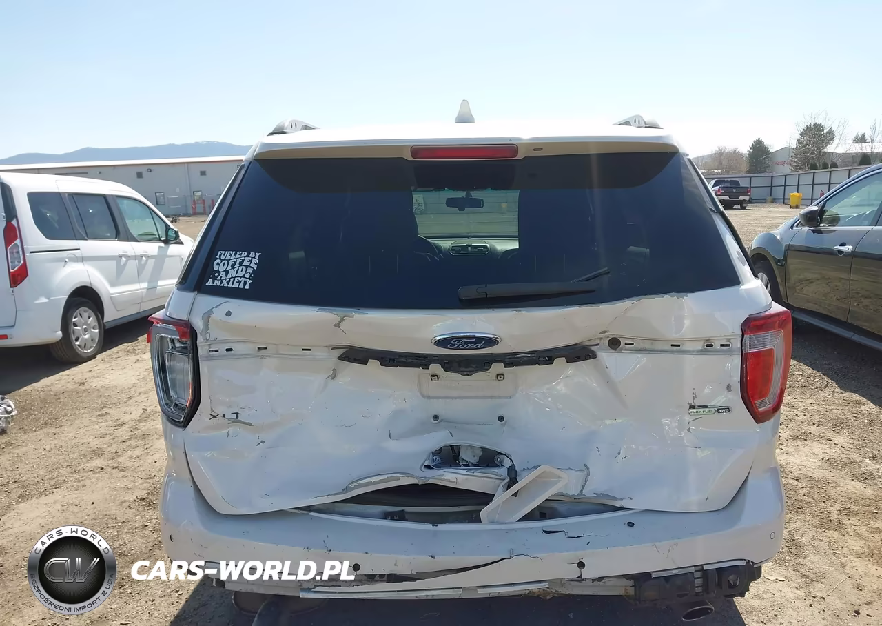 2016 Ford Explorer Xlt VIN:1FM5K8D84GGC89069 - 17