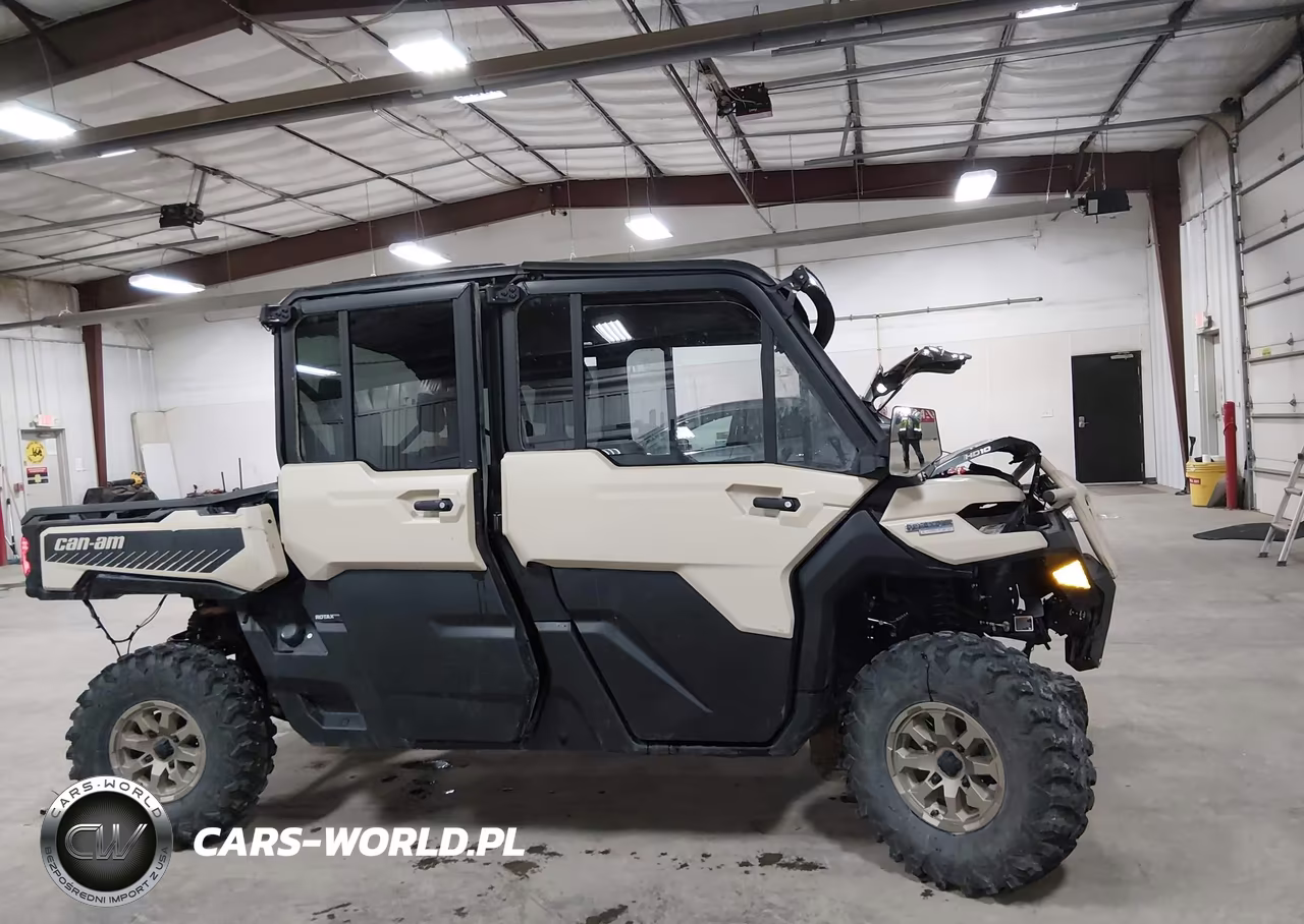 2025 Can-Am Defender Max Limited Cab Hd10-Lone Star Hd10