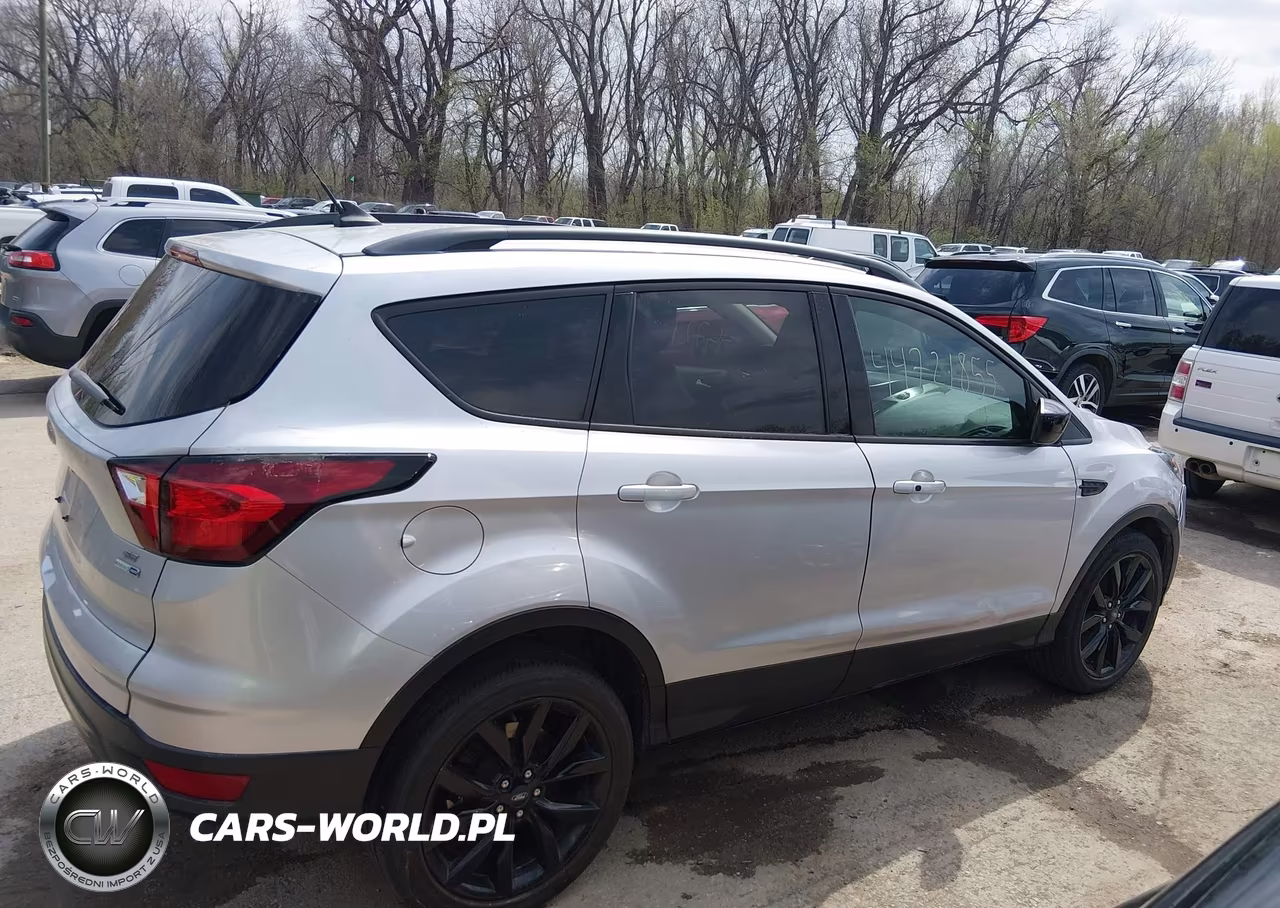 2019 Ford Escape Se VIN:1FMCU9GD9KUB78270 - 13