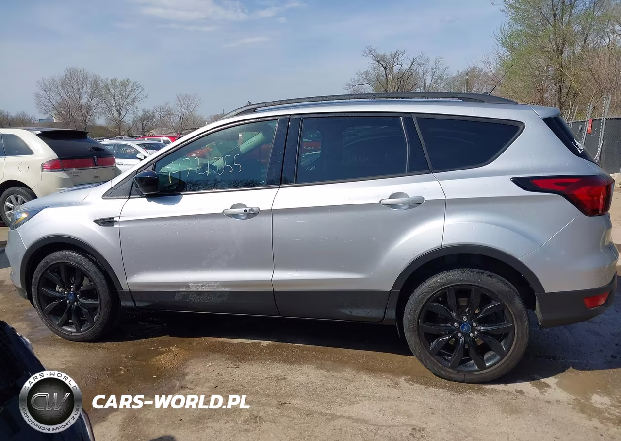 2019 Ford Escape Se VIN:1FMCU9GD9KUB78270 - 14