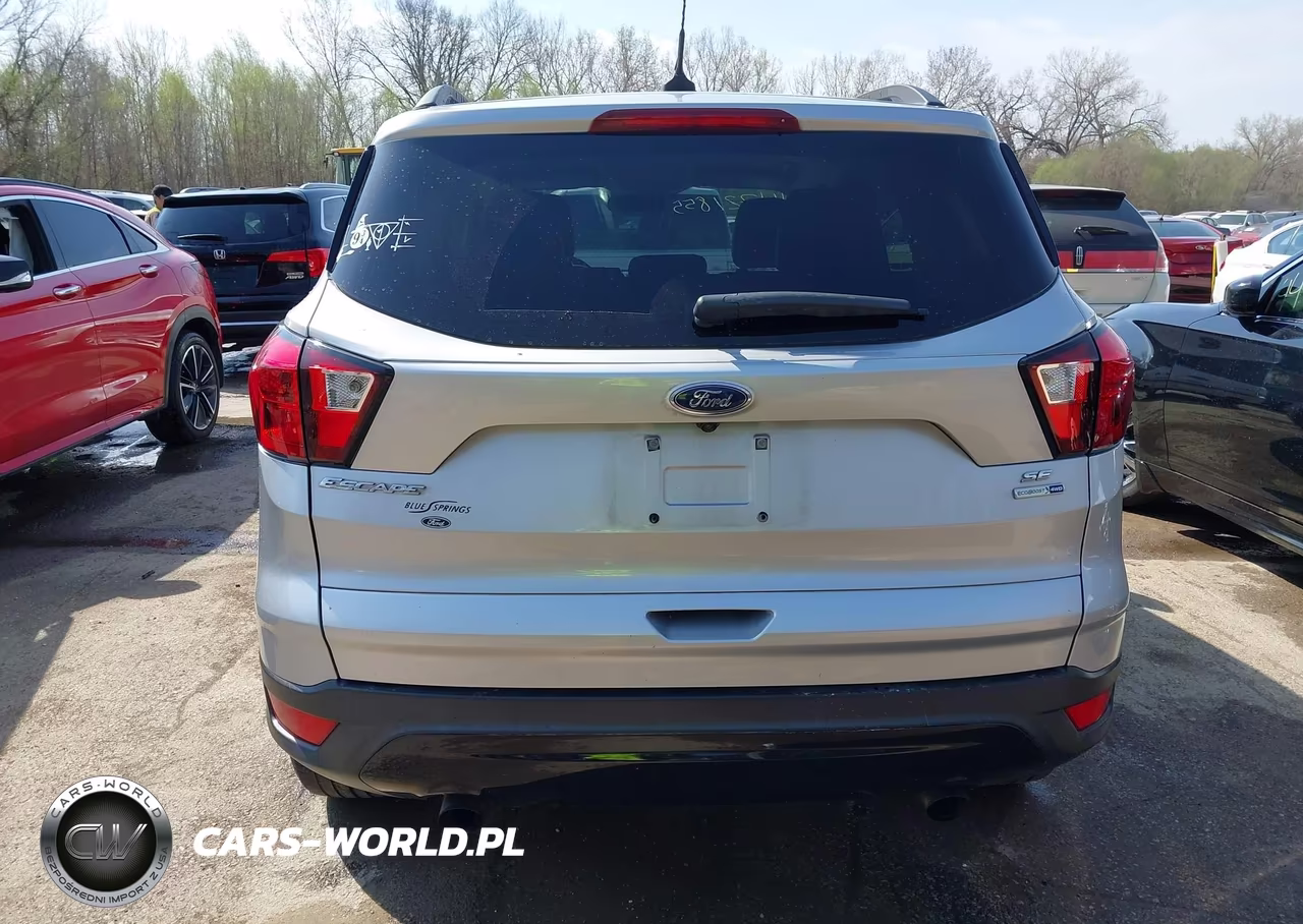 2019 Ford Escape Se VIN:1FMCU9GD9KUB78270 - 16