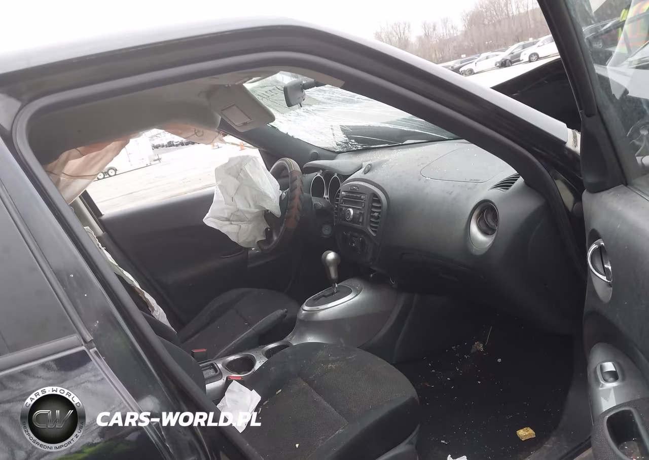 2011 Nissan Juke S VIN:JN8AF5MVXBT022700 - 5