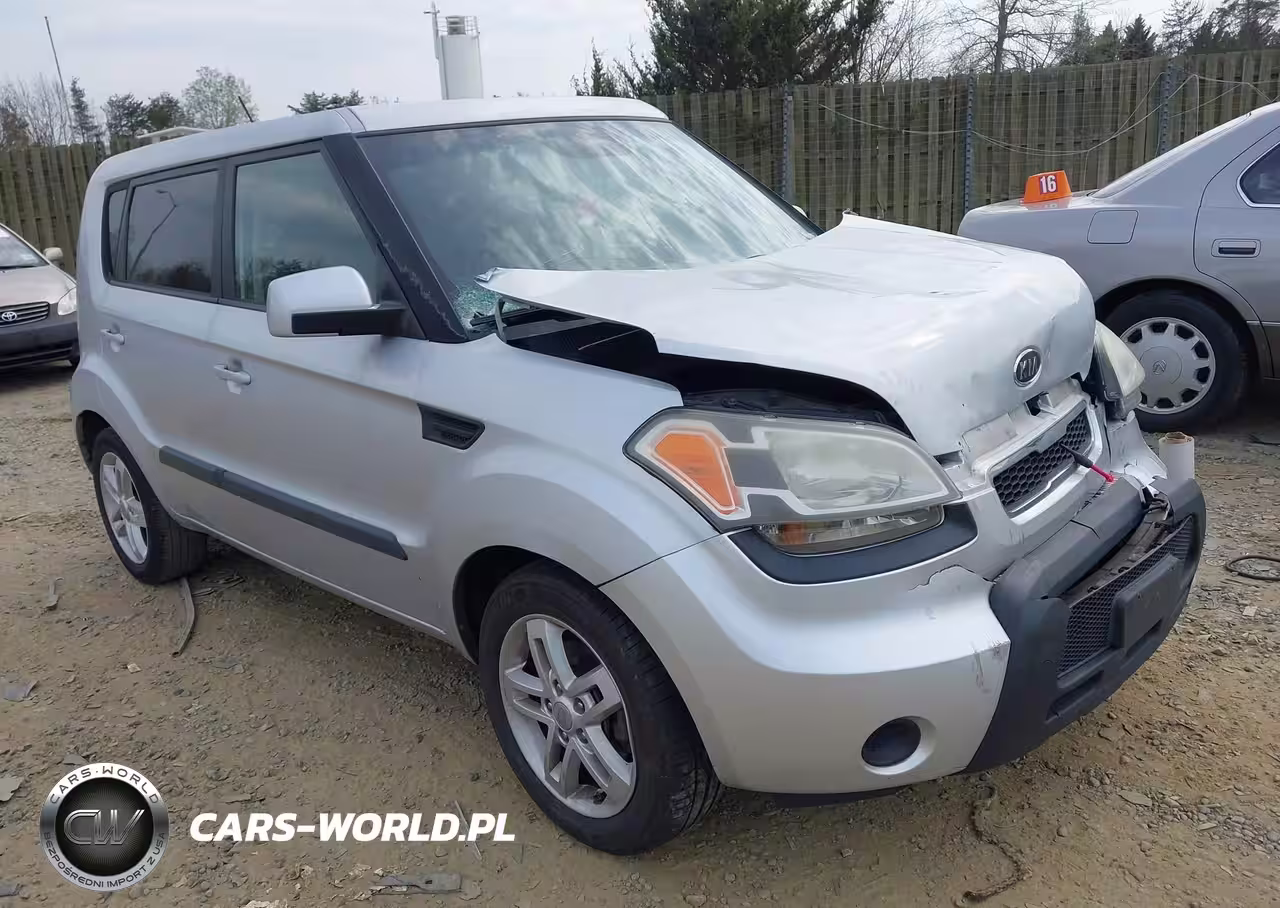 2011 Kia Soul +
