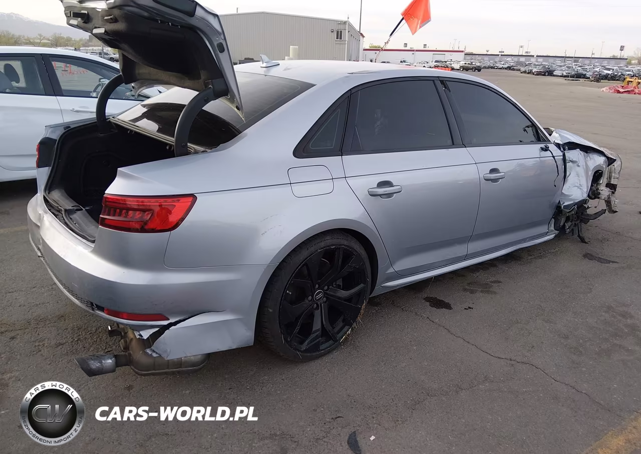 2017 Audi A4 2.0T Season Of Audi Premium VIN:WAUDNAF4XHN054047 - 4