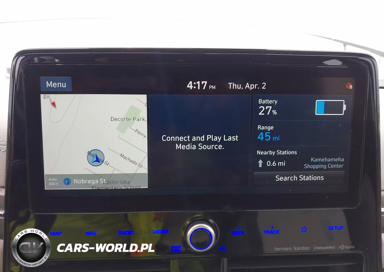 2020 Hyundai Ioniq Electric Limited VIN:KMHC85LJ6LU071283 - 18
