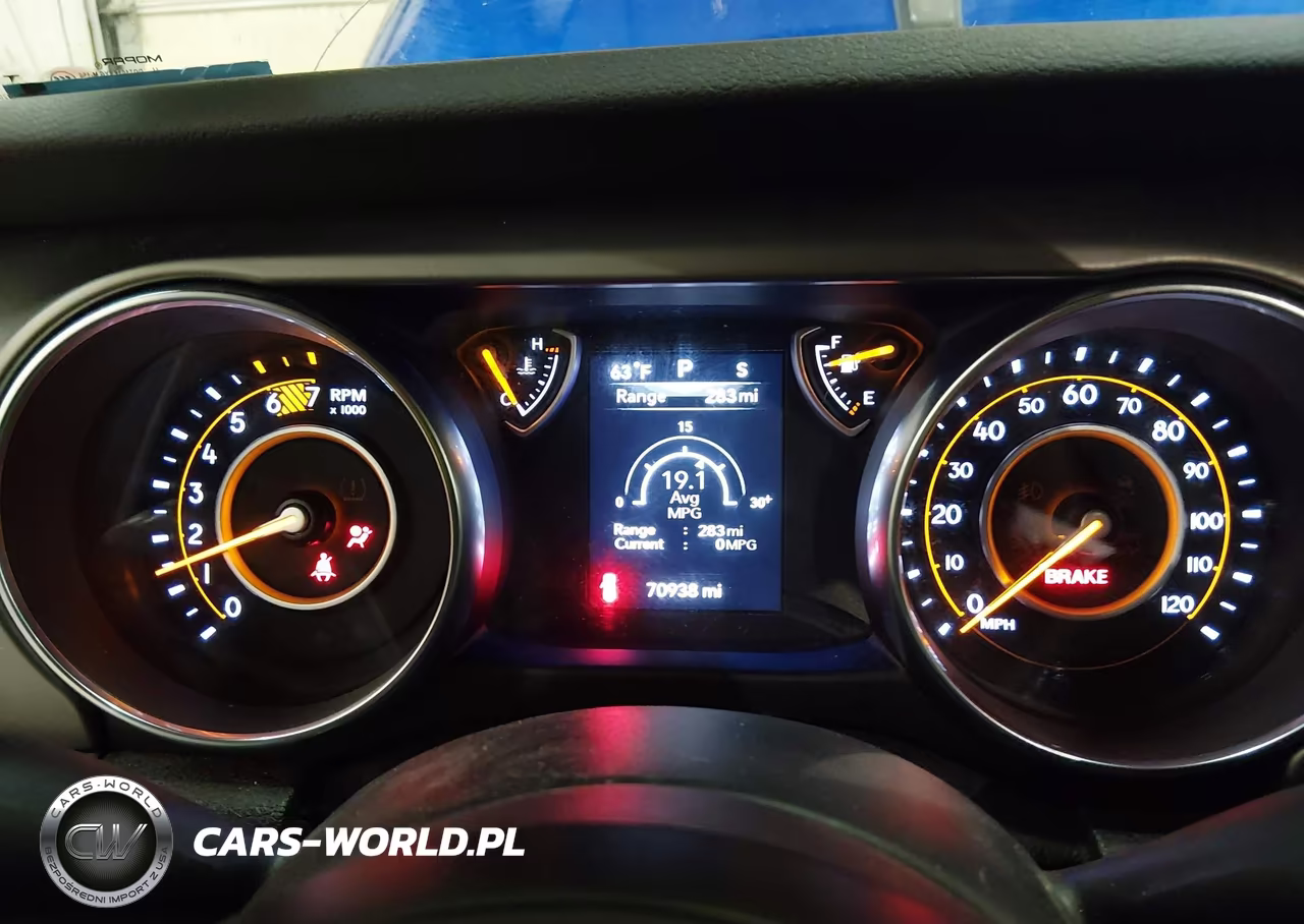 2020 Jeep Wrangler Unlimited Sport S 4X4 VIN:1C4HJXDNXLW148138 - 7