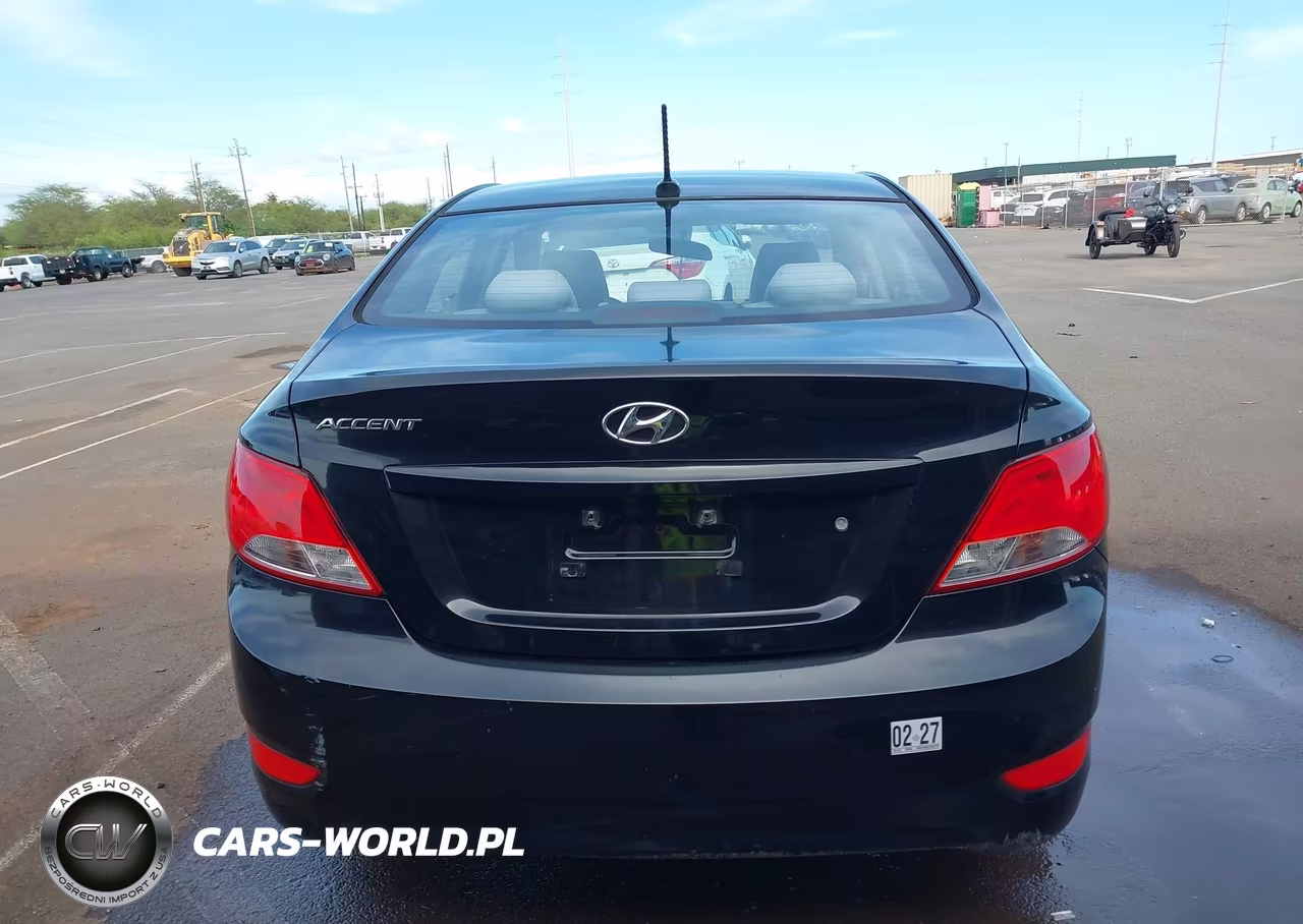 2015 Hyundai Accent Gls VIN:KMHCT4AE5FU847745 - 17