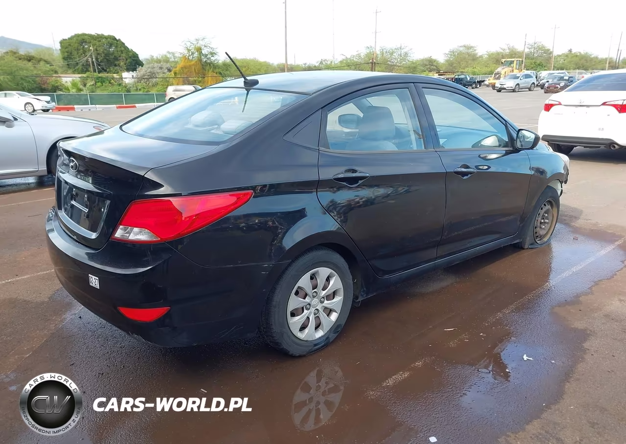 2015 Hyundai Accent Gls VIN:KMHCT4AE5FU847745 - 4