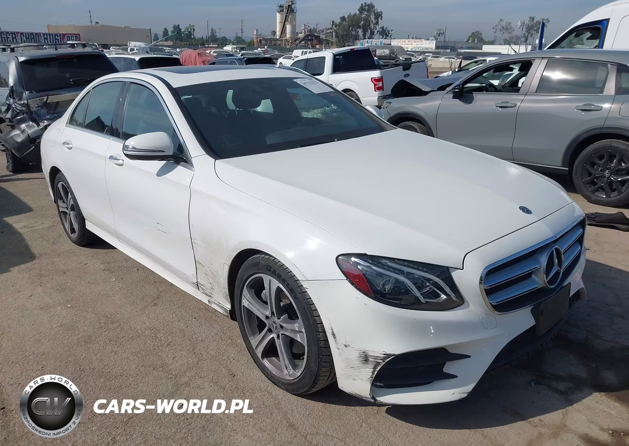 2019 Mercedes-Benz E 300