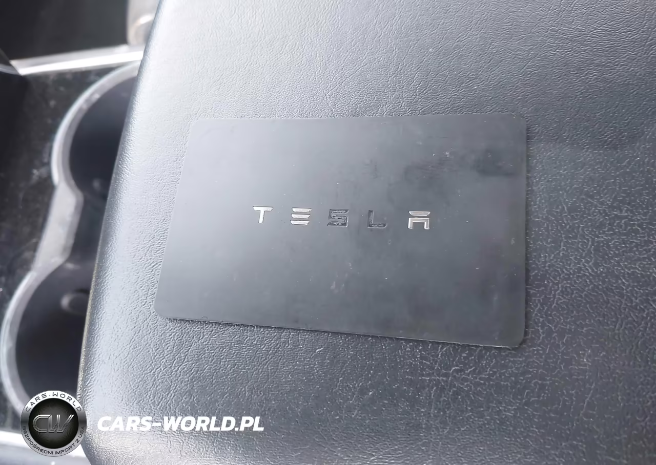 2018 Tesla Model 3 Long Range-Mid Range VIN:5YJ3E1EA3JF013639 - 11