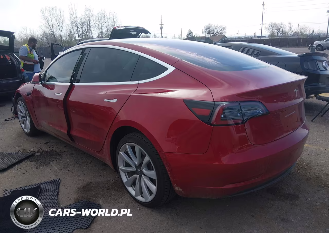 2018 Tesla Model 3 Long Range-Mid Range VIN:5YJ3E1EA3JF013639 - 3