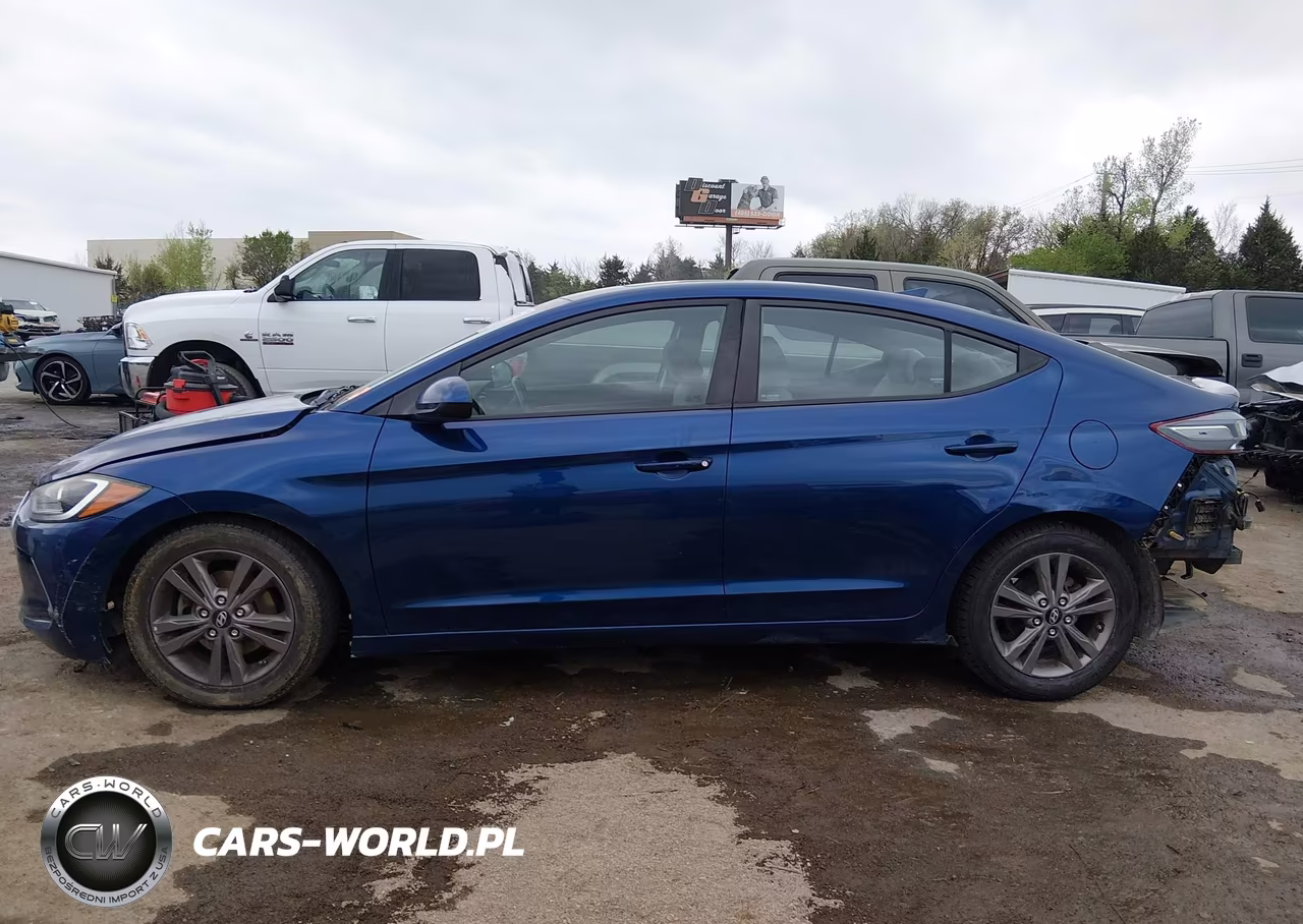 2018 Hyundai Elantra Value Edition VIN:5NPD84LF4JH281483 - 15