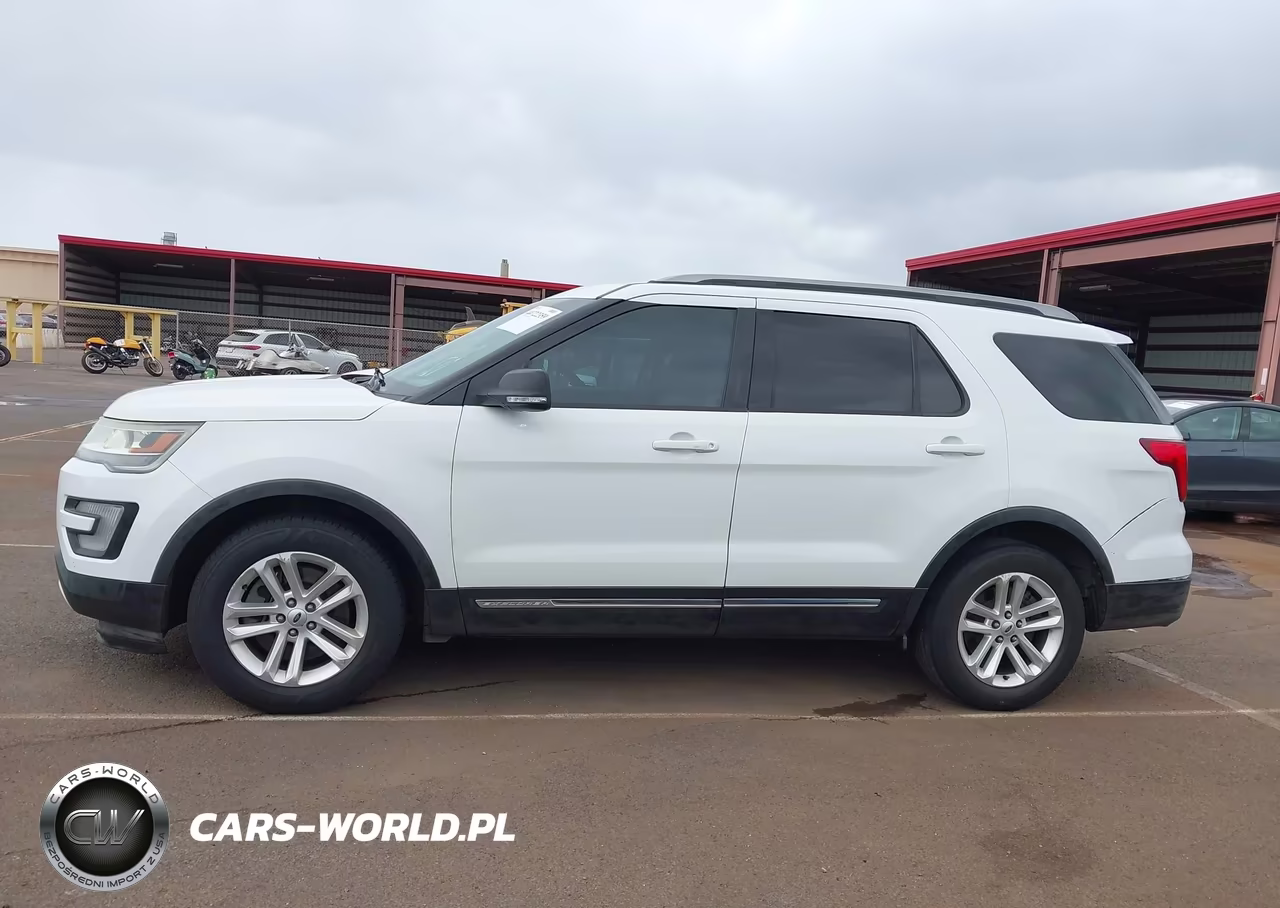 2016 Ford Explorer Xlt VIN:1FM5K7DH8GGC59714 - 15