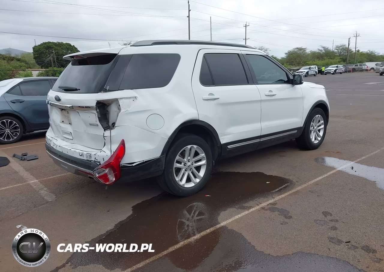 2016 Ford Explorer Xlt VIN:1FM5K7DH8GGC59714 - 4