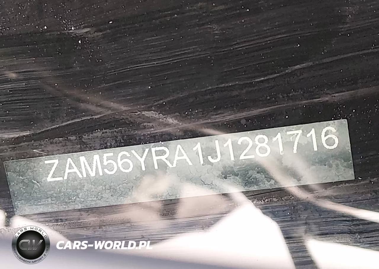 2018 Maserati Quattroporte S Q4 VIN:ZAM56YRA1J1281716 - 9