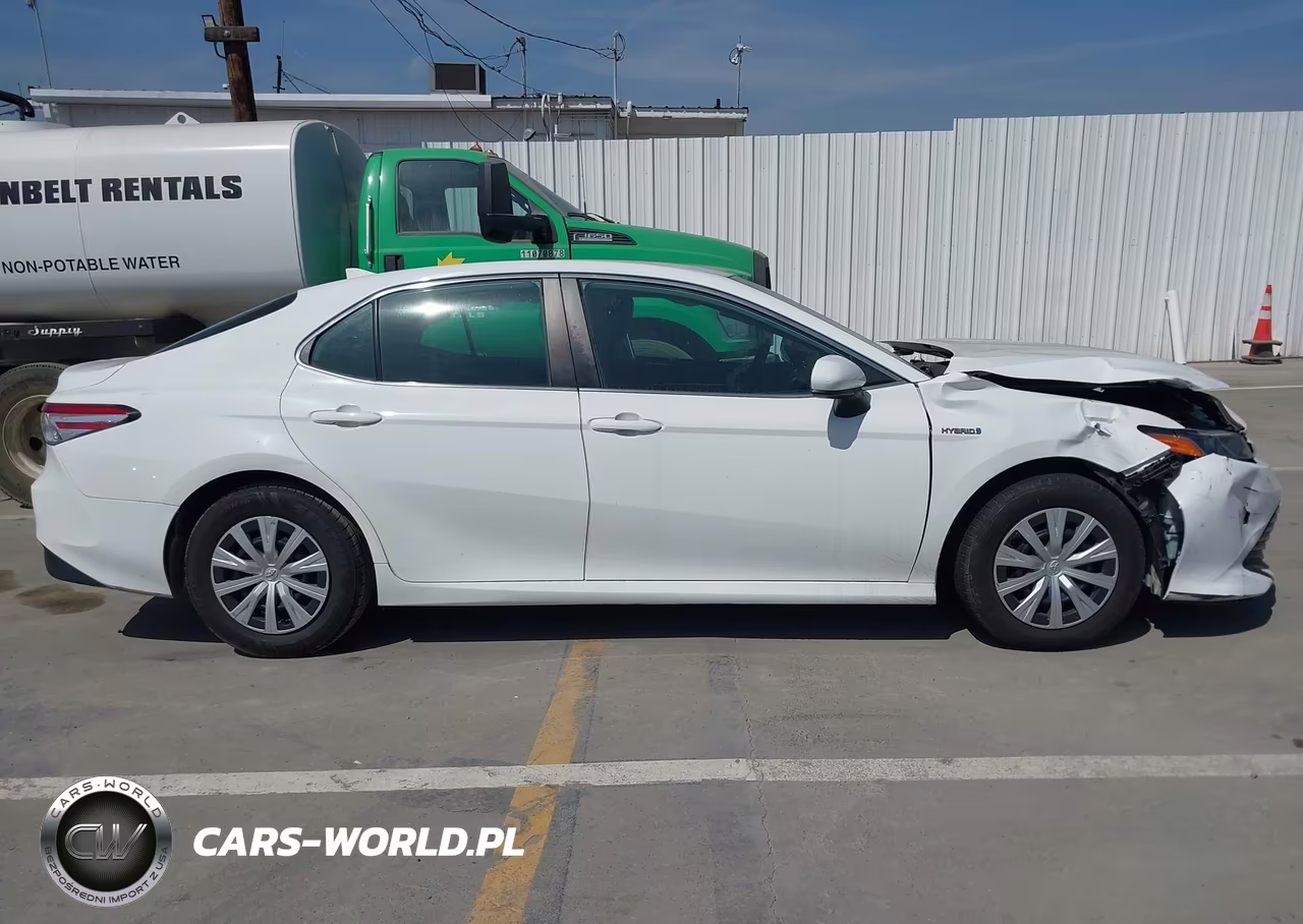 2019 Toyota Camry Hybrid Le VIN:4T1B31HK1KU517035 - 13