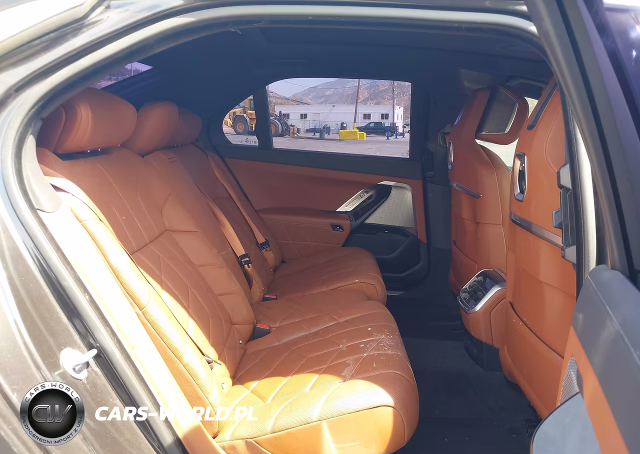 2024 BMW I7 Edrive50 VIN:WBY43EJ09RCR07277 - 8