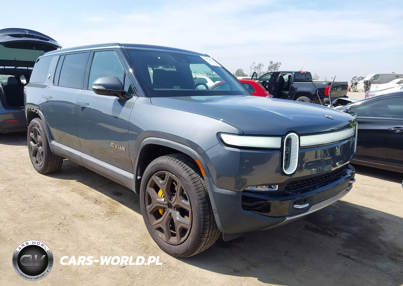 2023 Rivian R1S Adventure