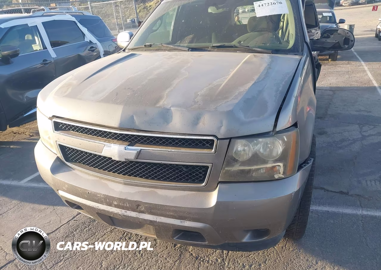 2007 Chevrolet Tahoe Ls VIN:1GNFC13097J404753 - 20