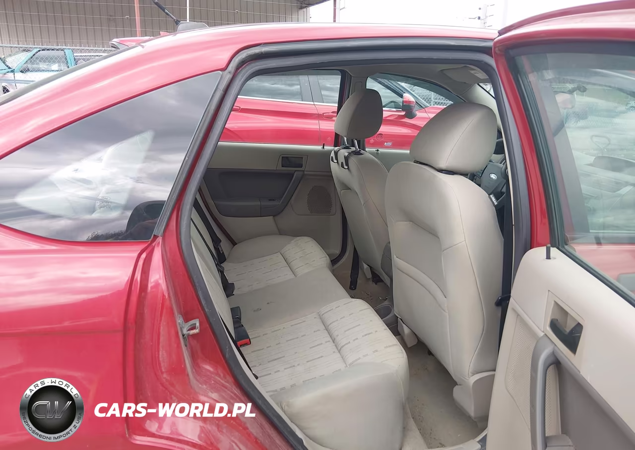 2010 Ford Focus Se VIN:1FAHP3FN2AW122429 - 8
