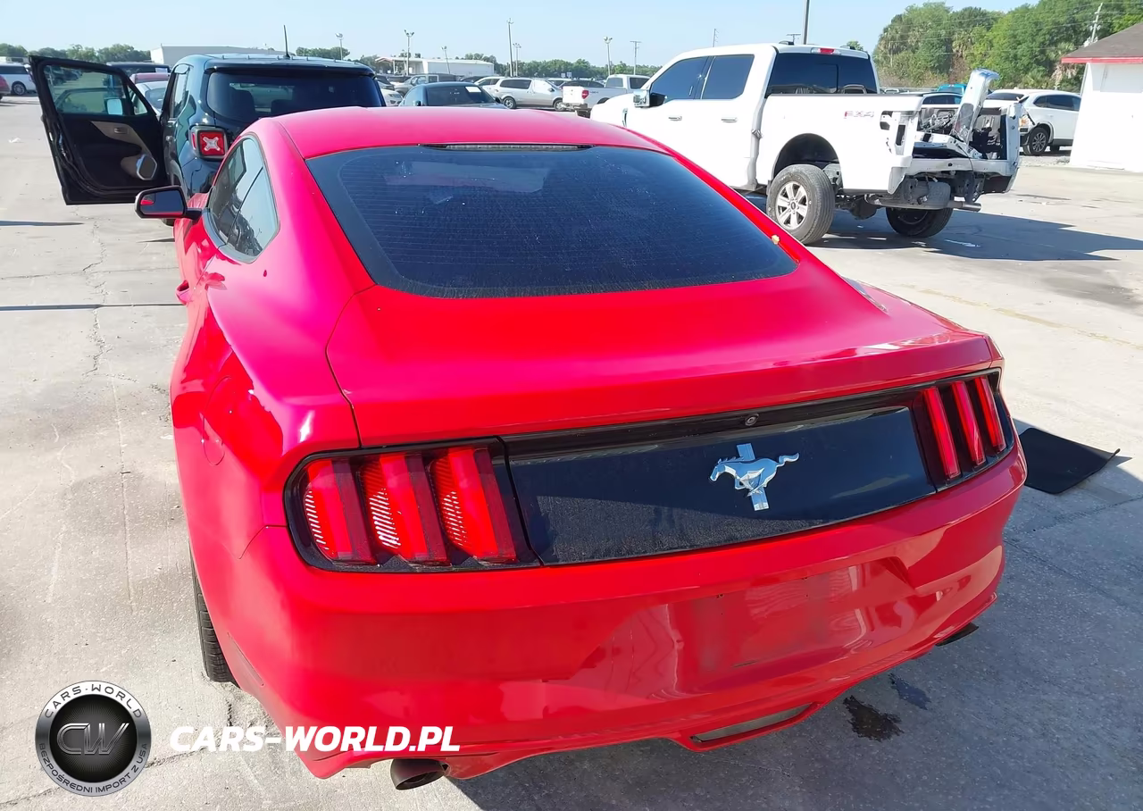 2016 Ford Mustang V6 VIN:1FA6P8AM0G5325739 - 16