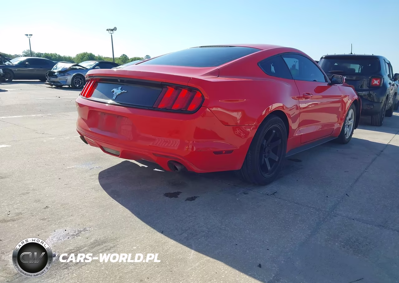 2016 Ford Mustang V6 VIN:1FA6P8AM0G5325739 - 4
