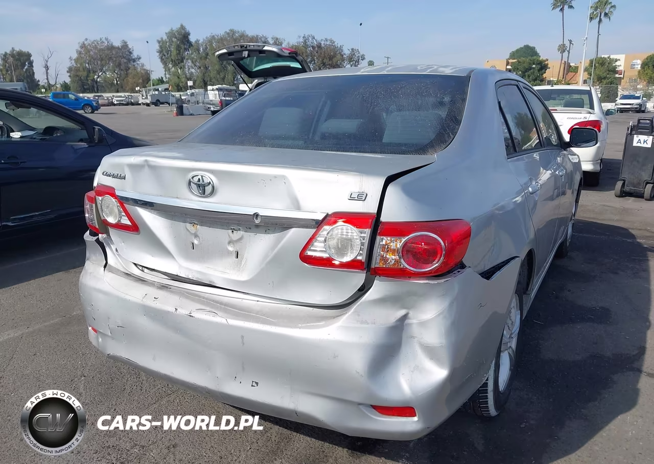 2011 Toyota Corolla Le VIN:JTDBU4EE6B9127035 - 4
