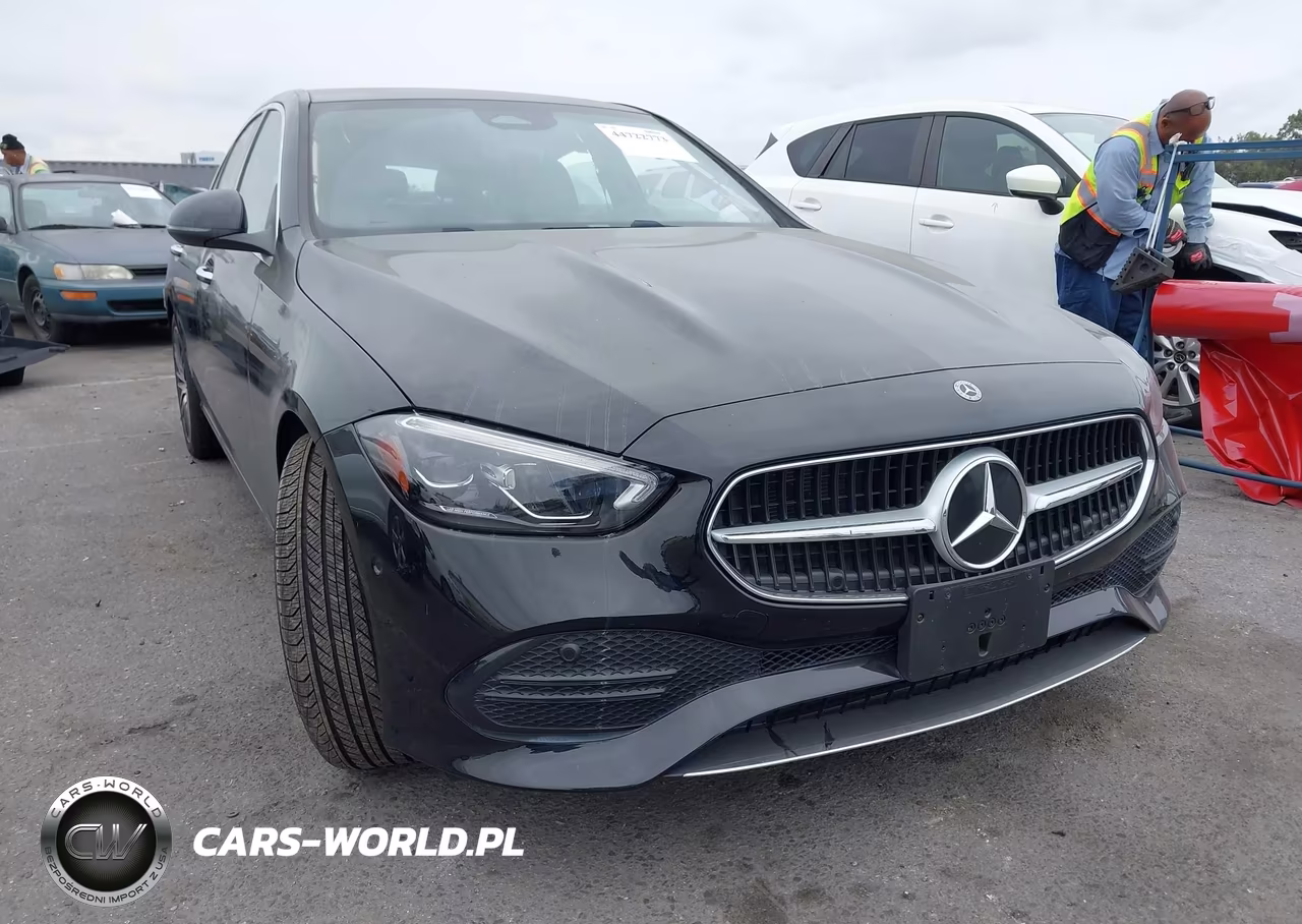2025 Mercedes-Benz C 300