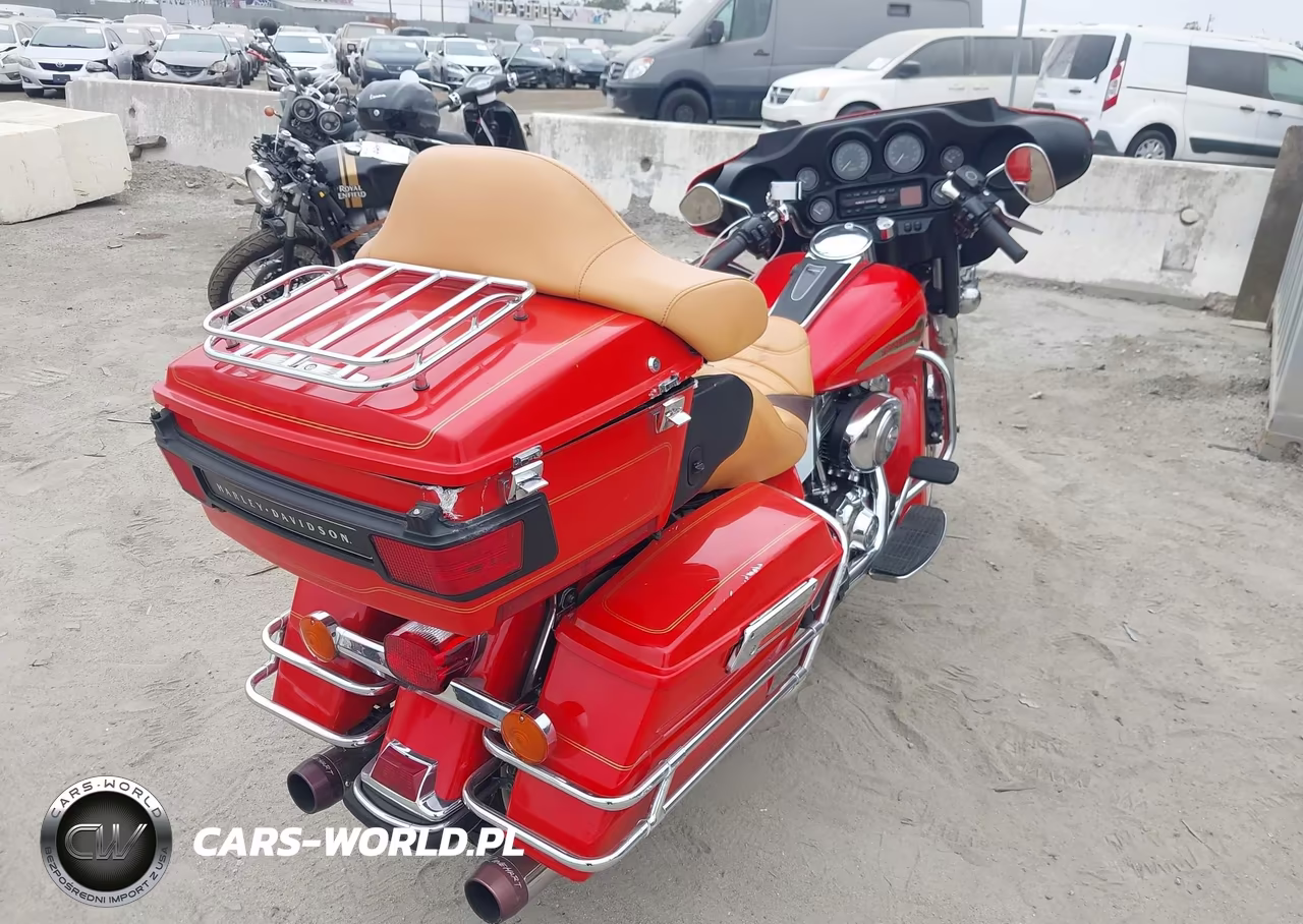2003 Harley-Davidson Flhtcui Shrine VIN:1HD1FLW303Y609843 - 4