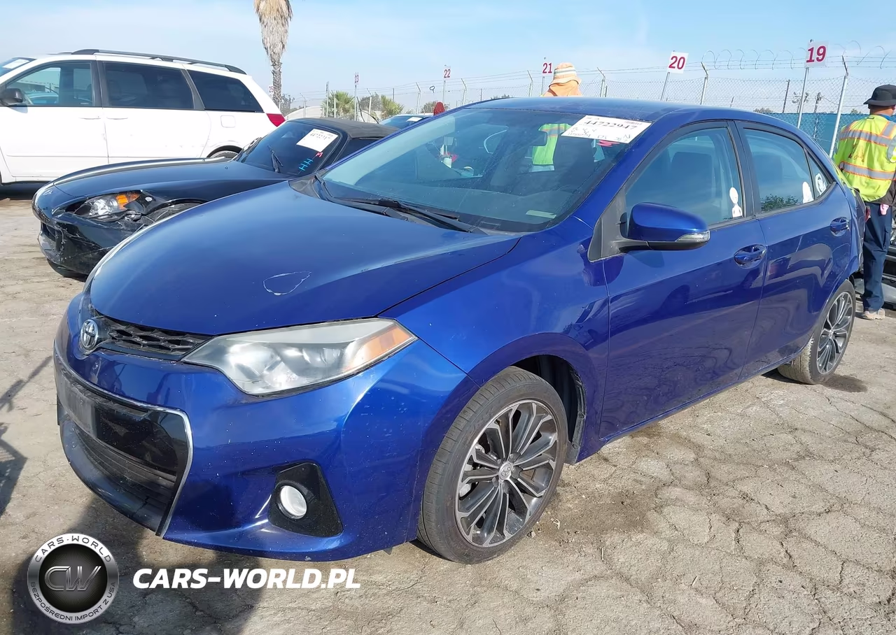 2015 Toyota Corolla S Plus VIN:5YFBURHE5FP319149 - 2