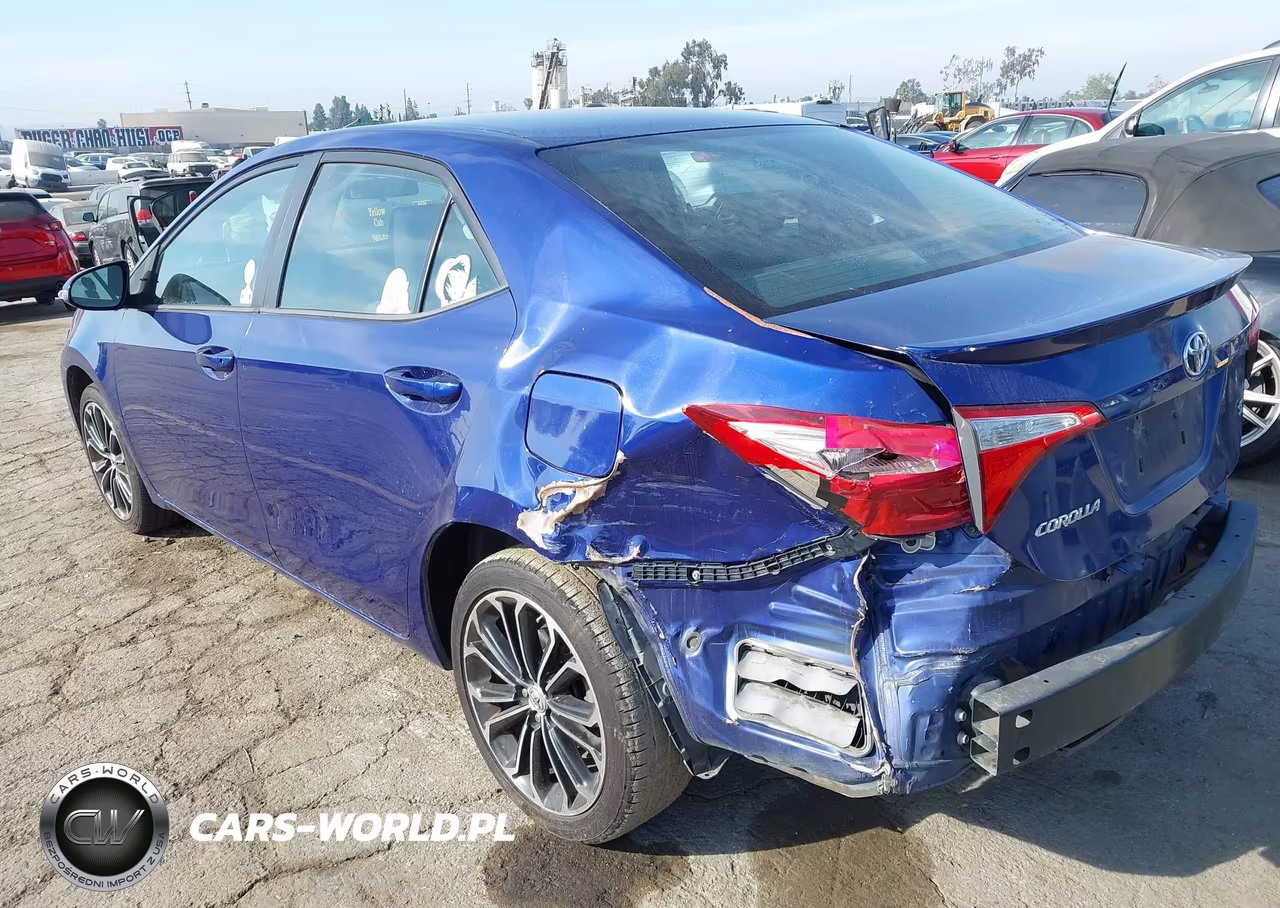 2015 Toyota Corolla S Plus VIN:5YFBURHE5FP319149 - 3
