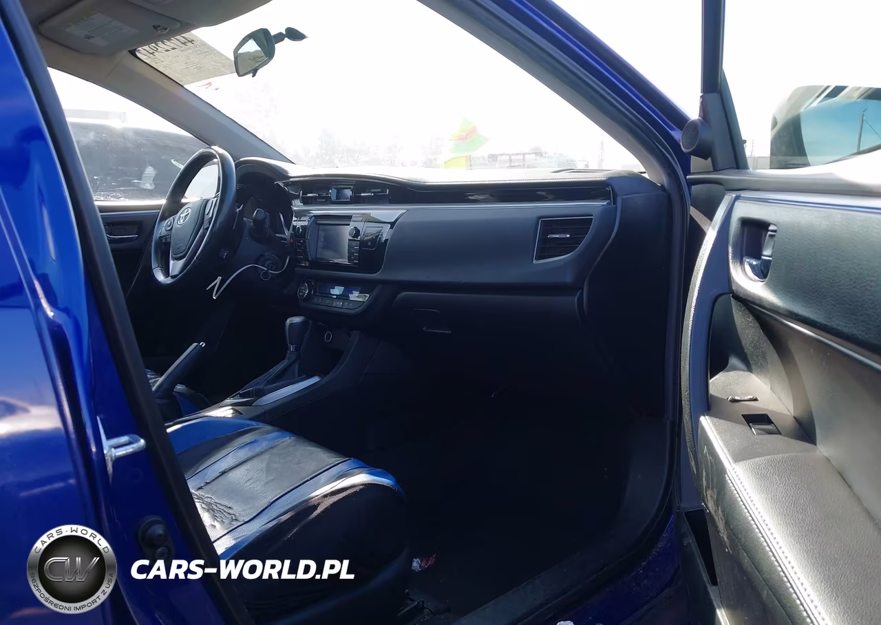 2015 Toyota Corolla S Plus VIN:5YFBURHE5FP319149 - 5
