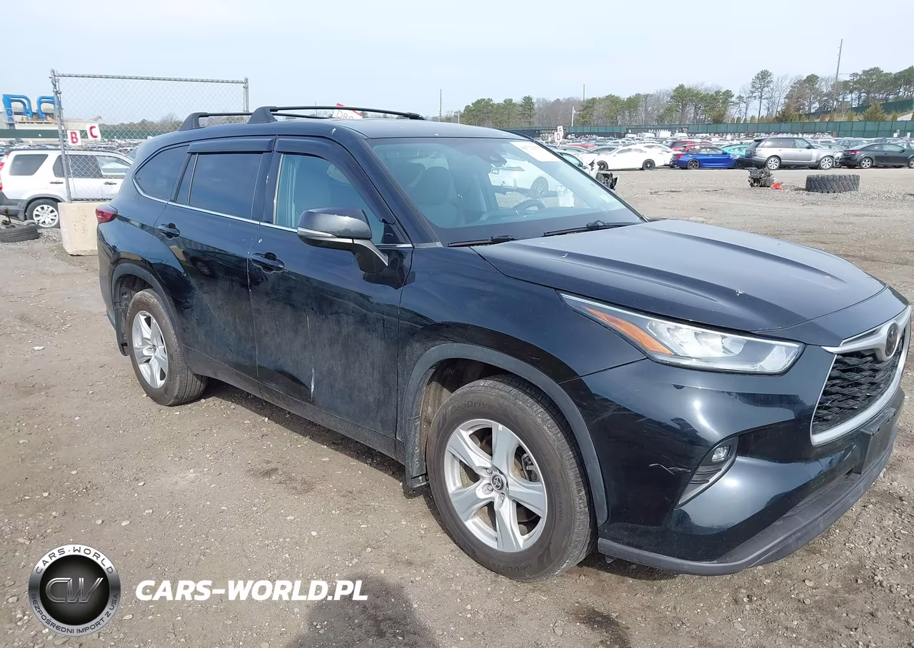 2020 Toyota Highlander Le – zdjęcie 1 z 16