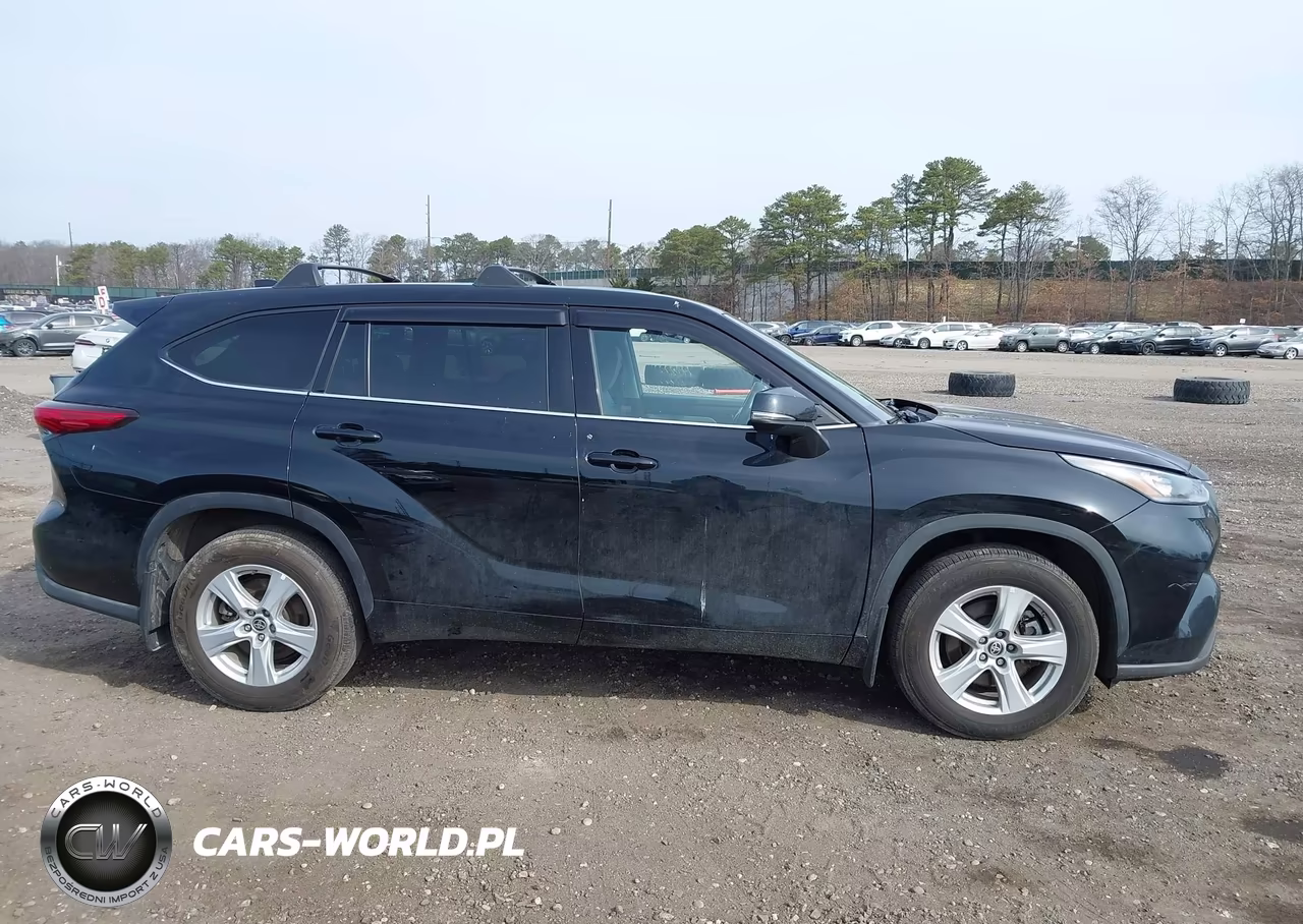 2020 Toyota Highlander Le VIN:5TDBZRBH7LS045265 - 13