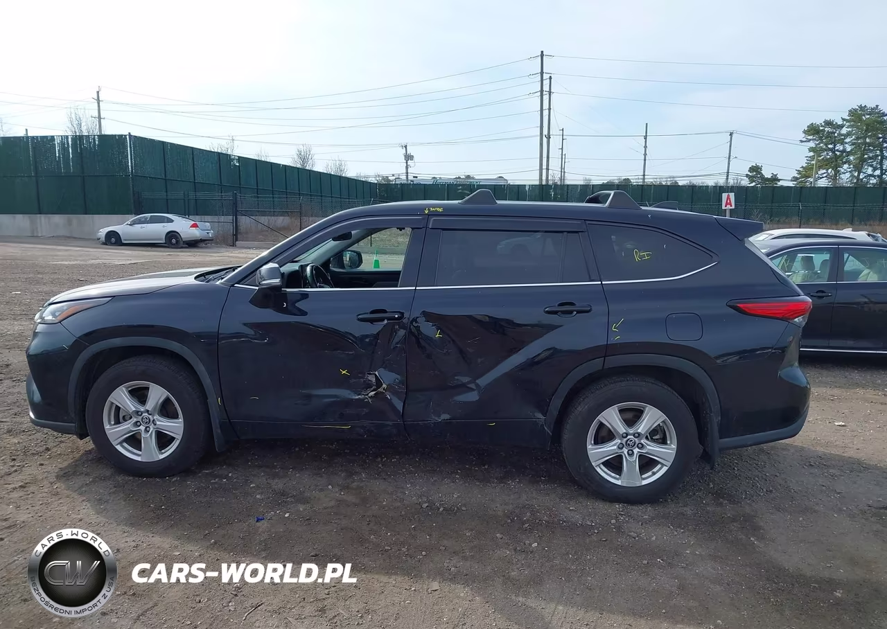 2020 Toyota Highlander Le VIN:5TDBZRBH7LS045265 - 14