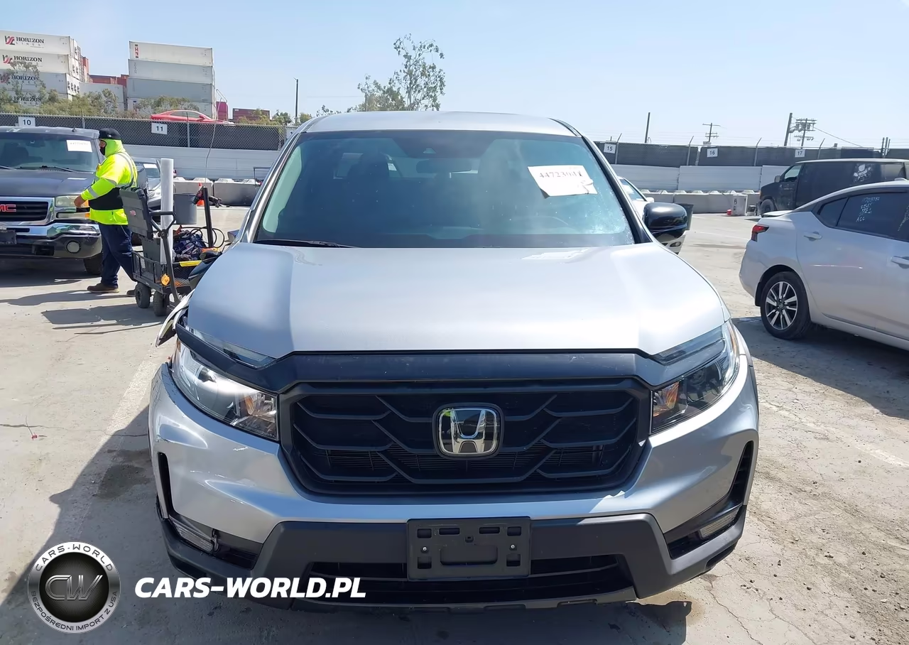 2023 Honda Ridgeline Sport VIN:5FPYK3F1XPB052415 - 12