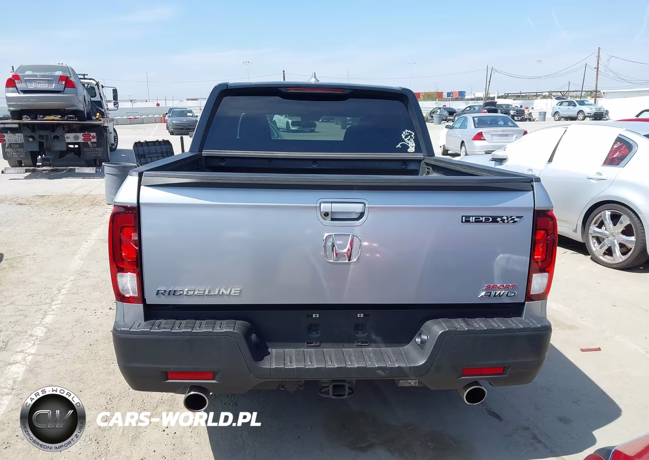 2023 Honda Ridgeline Sport VIN:5FPYK3F1XPB052415 - 16