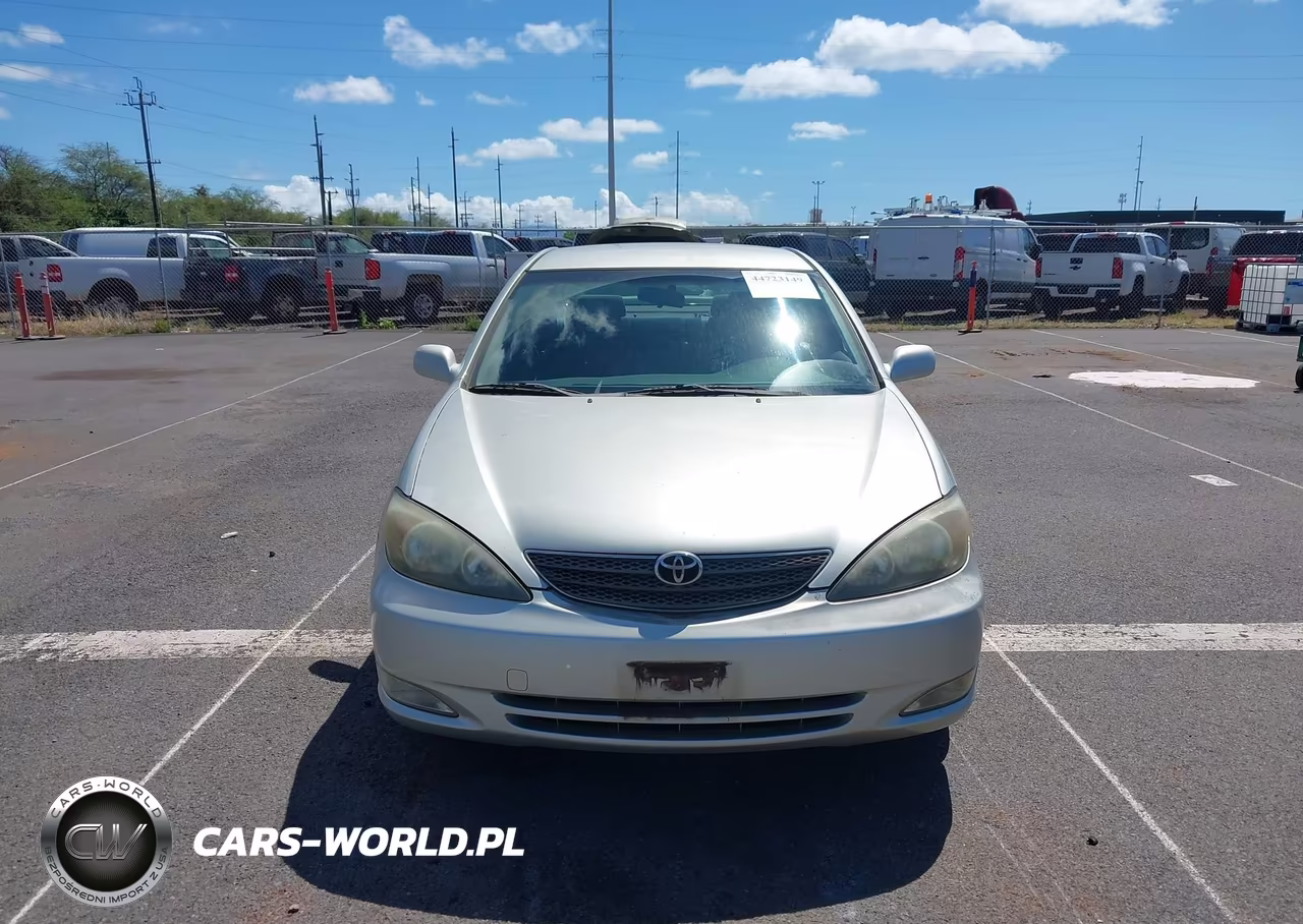 2002 Toyota Camry VIN:JTDBF32K620062738 - 12