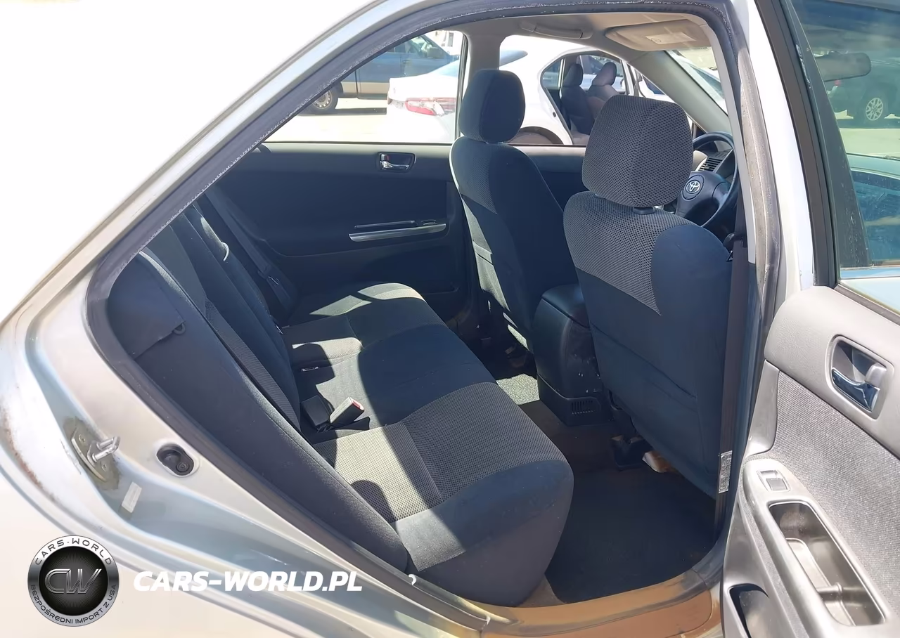 2002 Toyota Camry VIN:JTDBF32K620062738 - 8
