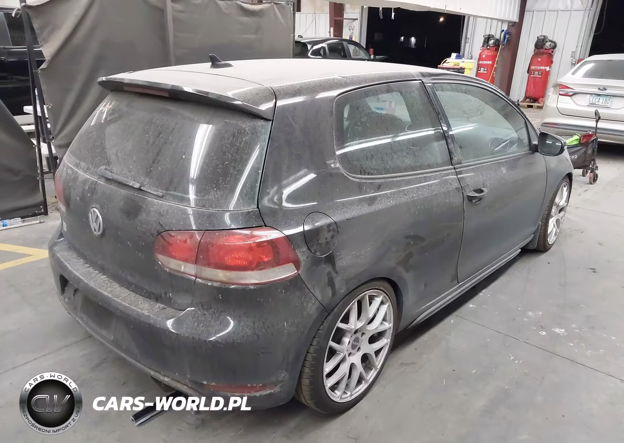 2011 Volkswagen Gti 2-Door Autobahn VIN:WVWED7AJ7BW189871 - 4