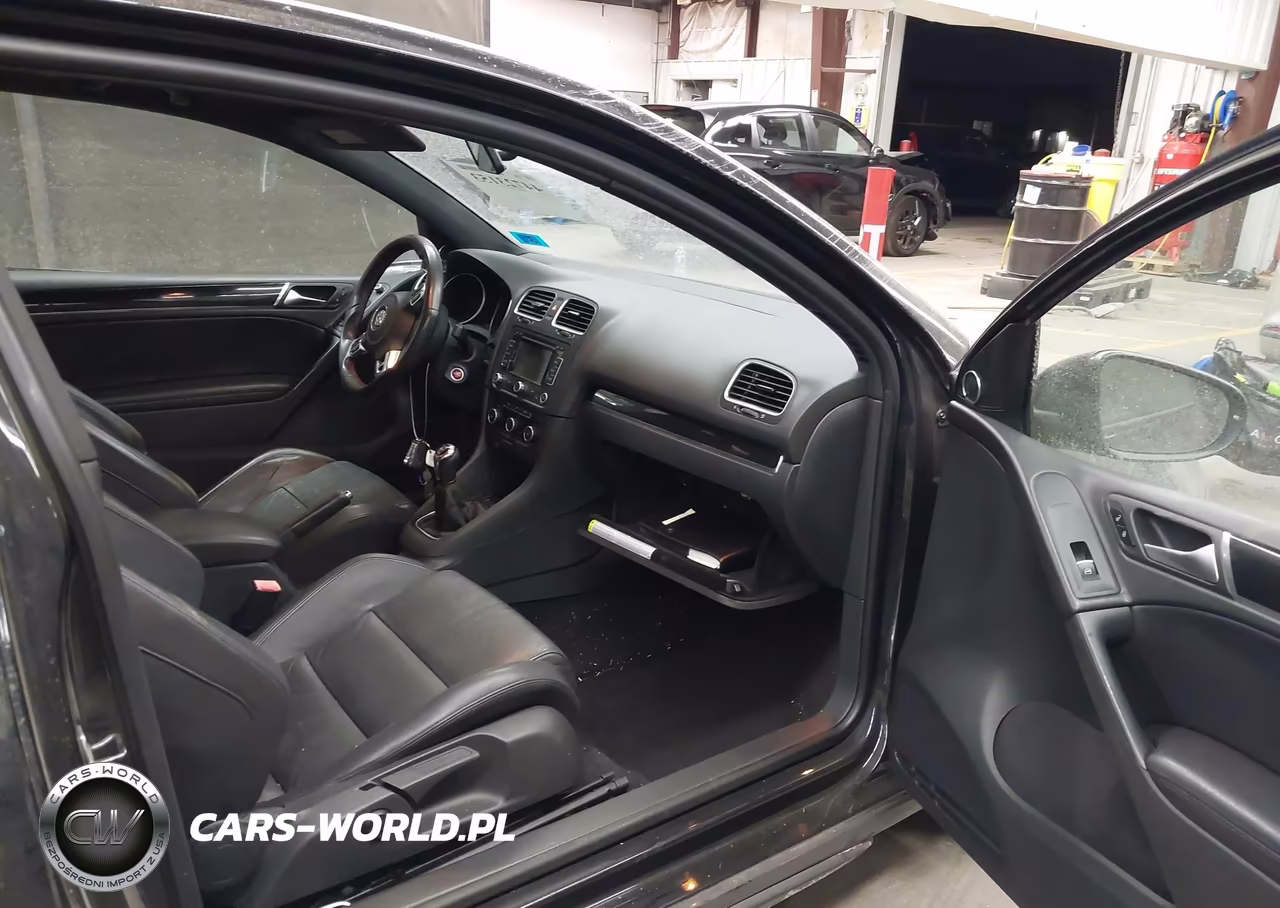 2011 Volkswagen Gti 2-Door Autobahn VIN:WVWED7AJ7BW189871 - 5